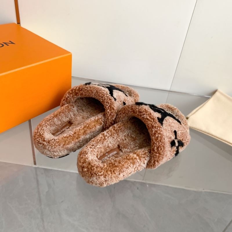 Louis Vuitton Slippers